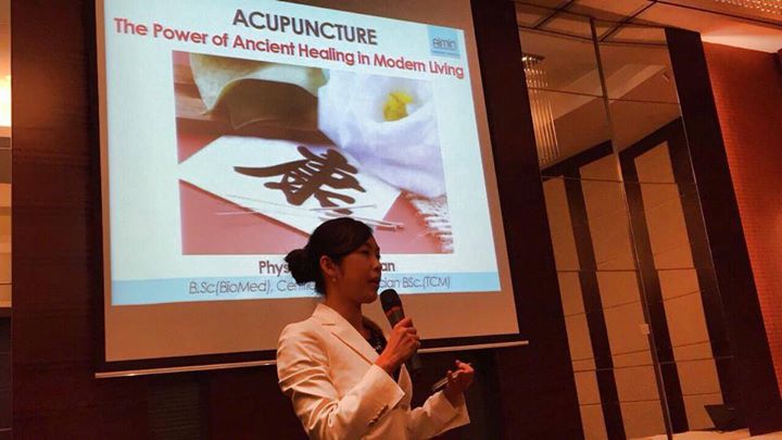 TCM health talk session on acupuncture and wellness