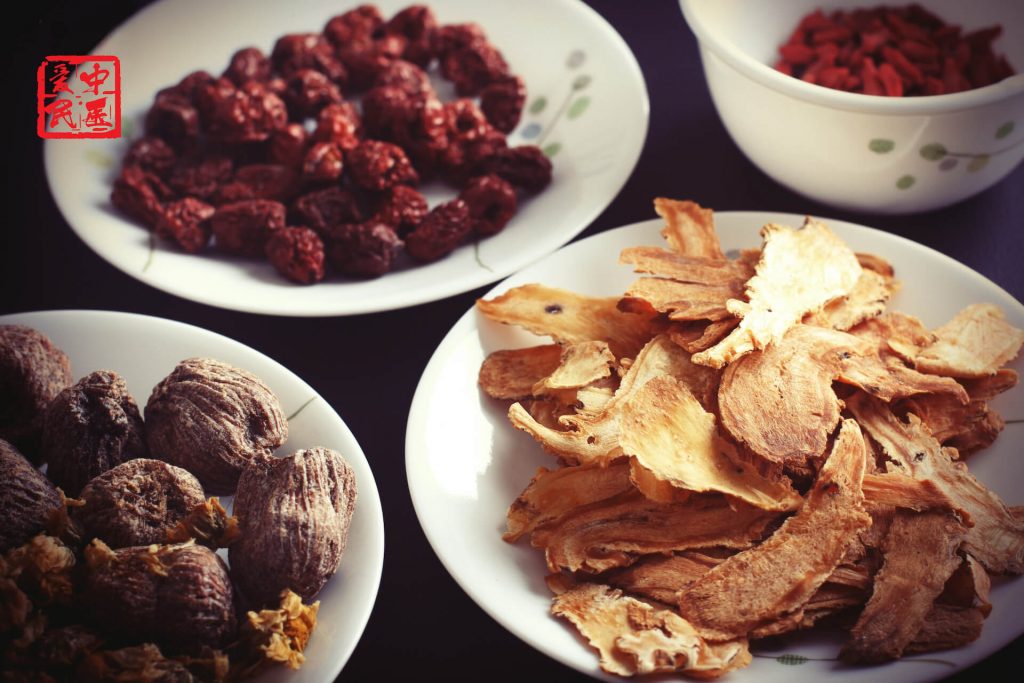 Traditional Chinese herbal medicine prescriptions with natural ingredients