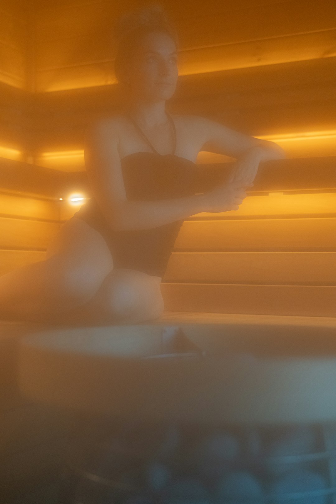 女士享受养生疗程